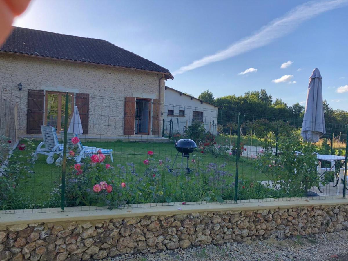 Chez Lucia A 15Min De Perigueux A 6Km Autoroute A89 Leilighet Eglise-Neuve-de-Vergt Eksteriør bilde