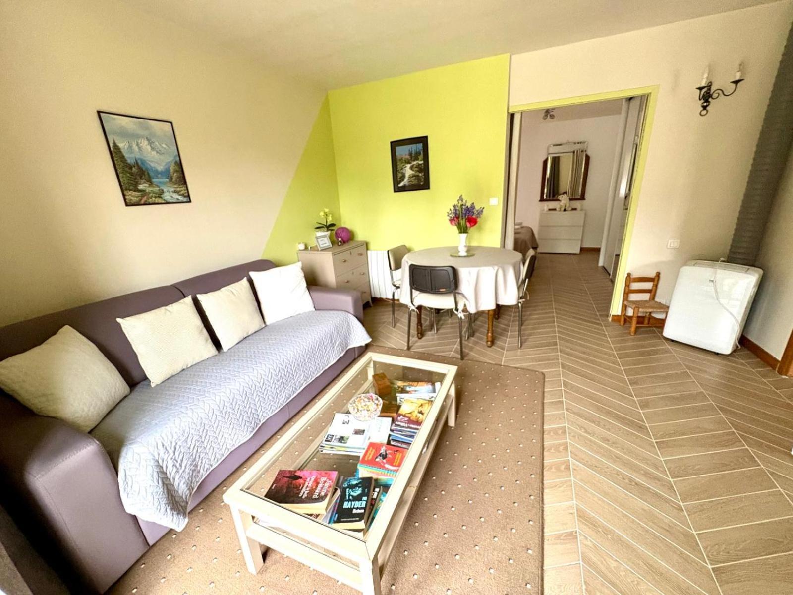 Chez Lucia A 15Min De Perigueux A 6Km Autoroute A89 Leilighet Eglise-Neuve-de-Vergt Eksteriør bilde
